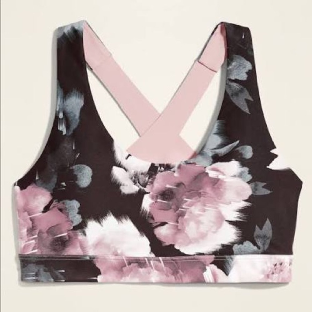 NWT Old Navy Medium Support PowerSoft Sports Bra